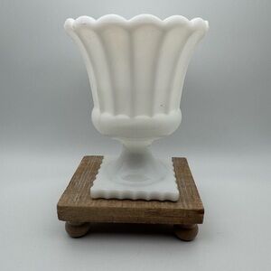 White Scalloped Vase‎ on Wooden Base